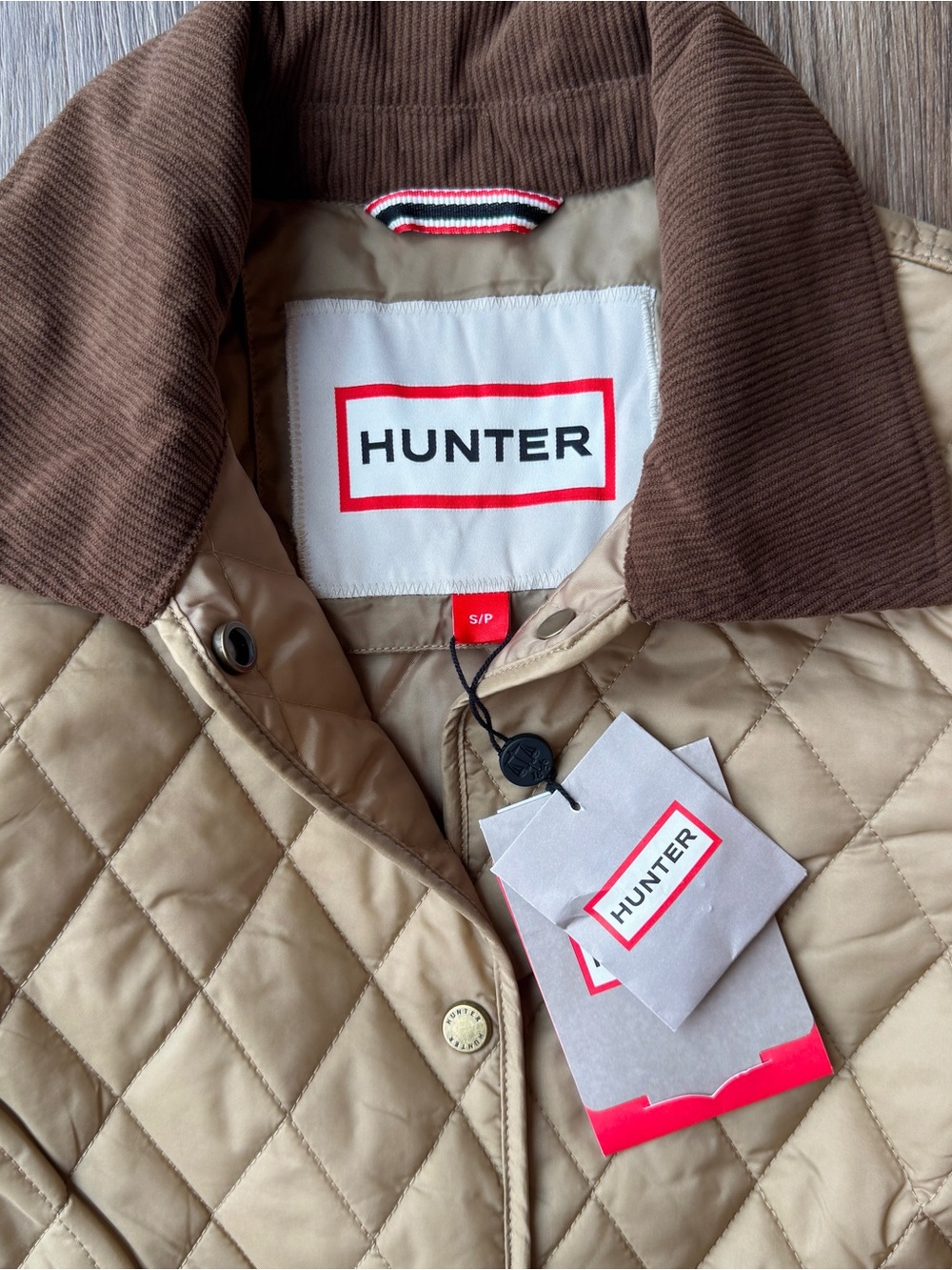 Hunter Quilted Beige Barn Jacket with Brown Corduroy Collar British Coat Brown - Picture 2 of 11